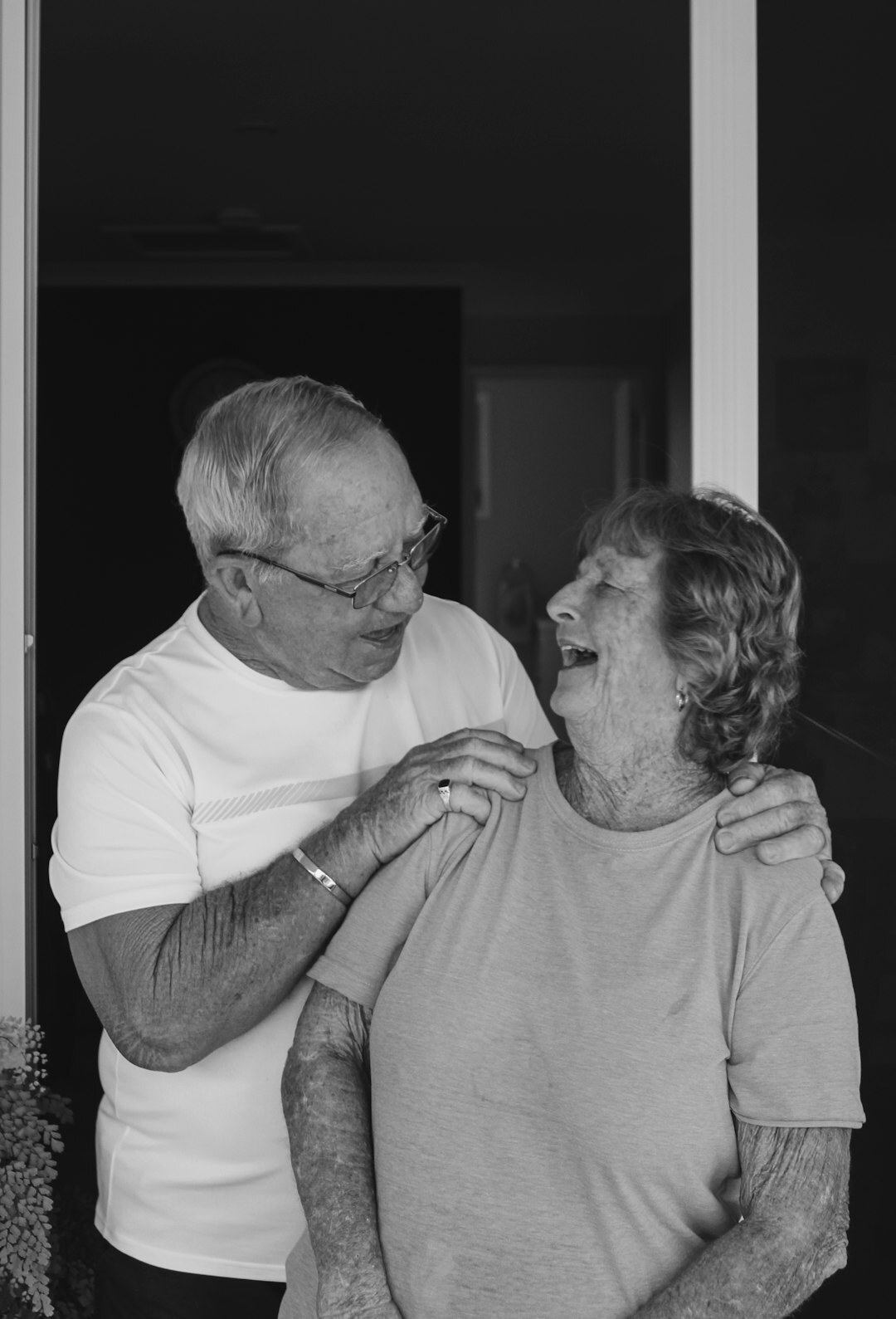 retired couple enjoying life