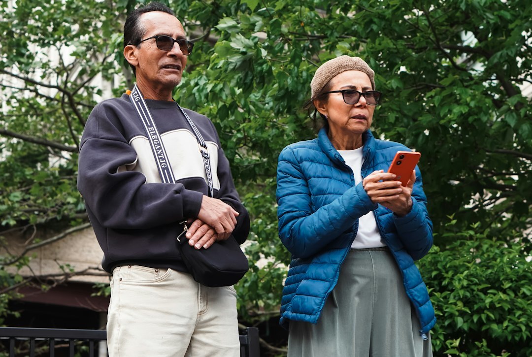 retired couple traveling